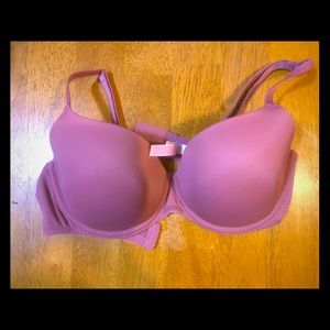 Victoria’s Secret bra 36d